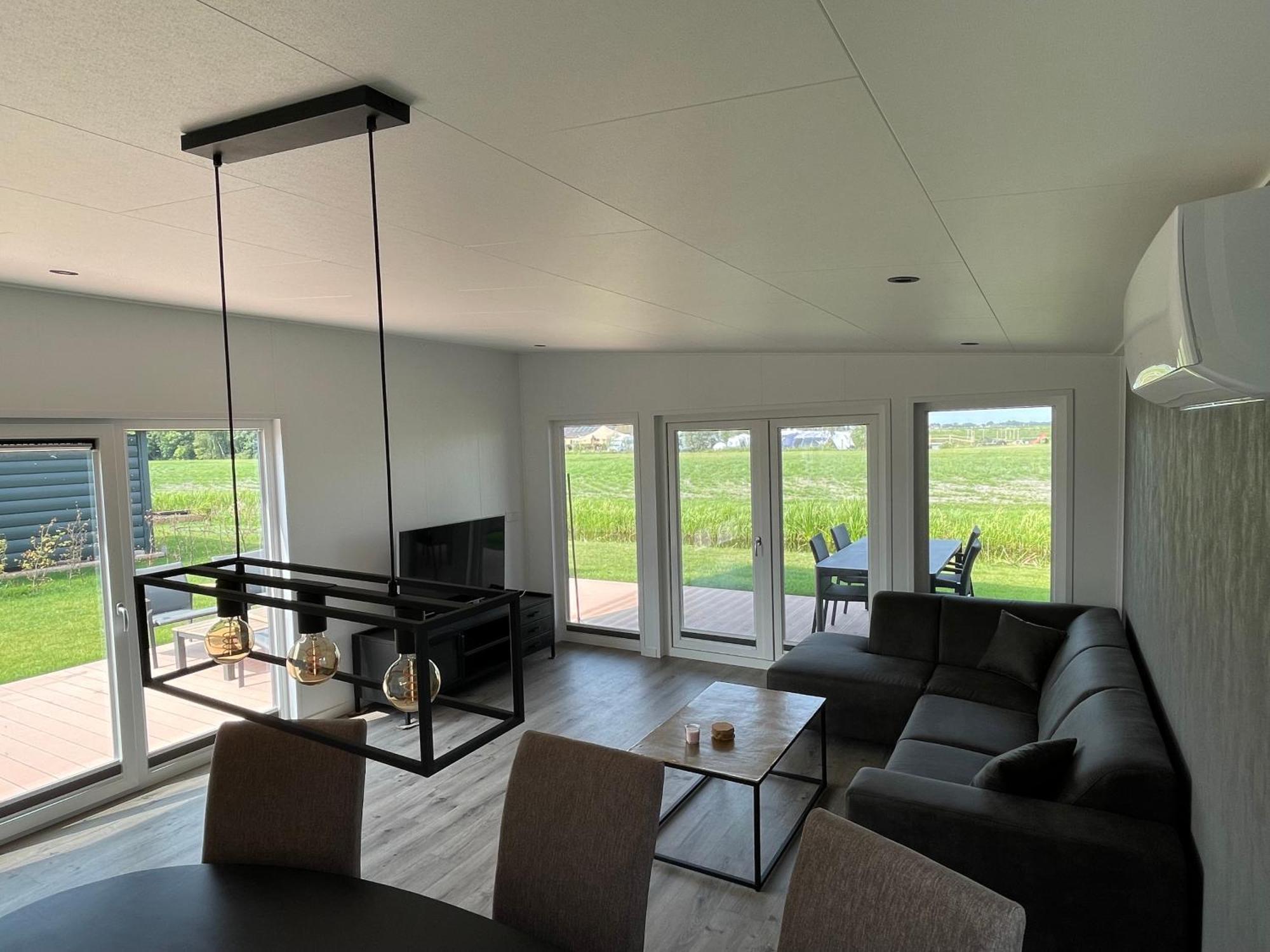 Miva Villa Leiderdorp Eksteriør bilde